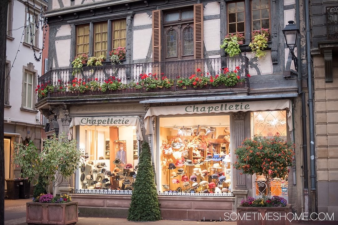 Tips and tricks to know visiting Colmar France with travel information and beautiful photography of this fairy tale village, particularly known for its Christmas markets during winter, in the Alsace region by Germany. #ColmarFrance #fairytalecity #AlsaceFrance
