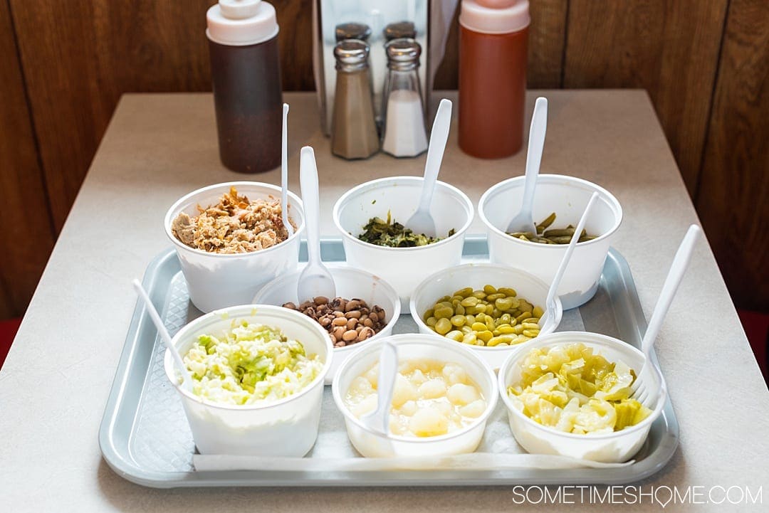 Restaurantes en Goldsboro NC. Grady's BBQ sides.'s BBQ sides.