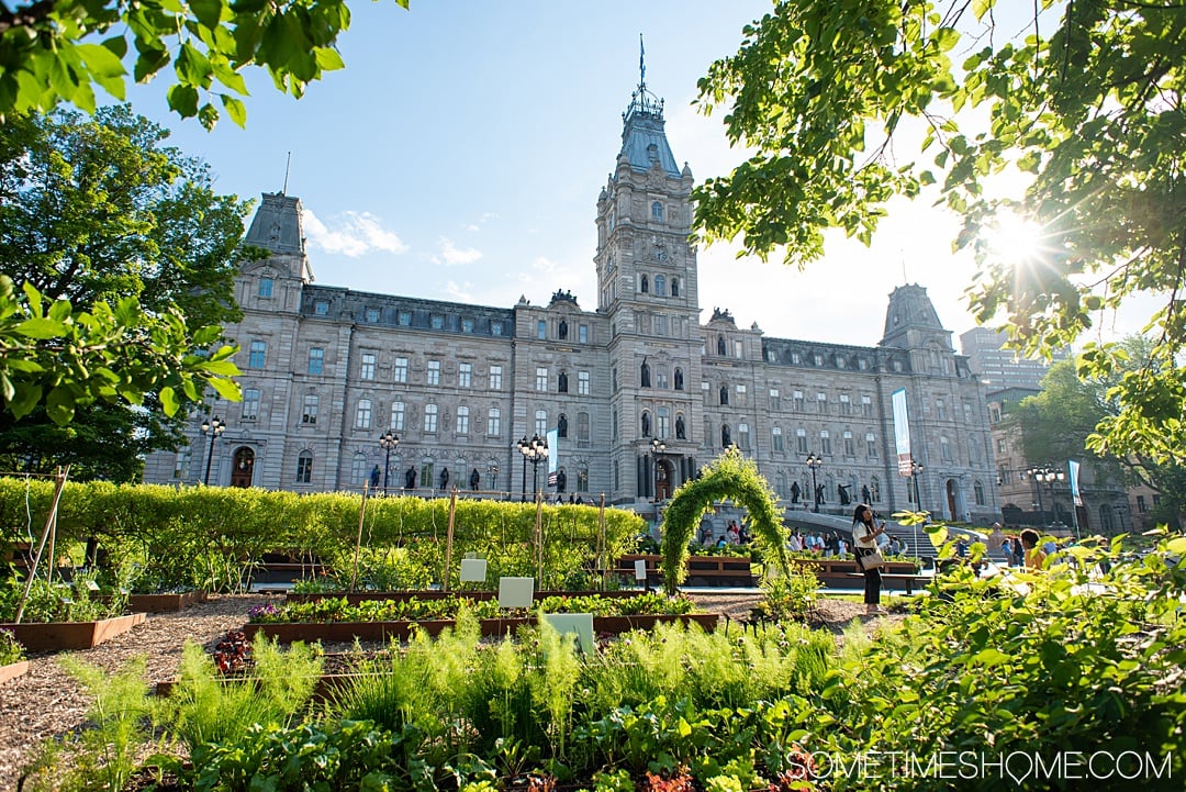 Things to do and see in Quebec City in 24 hours, in Canada. This French-speaking province is packed with history and beautiful city scenes. From a hotel that looks like a castle, to Instagram-worthy travel photography locations (including a garden and parliament) to a food store from the 1800s! #quebeccite #quebeccity #sometimeshome #Canada