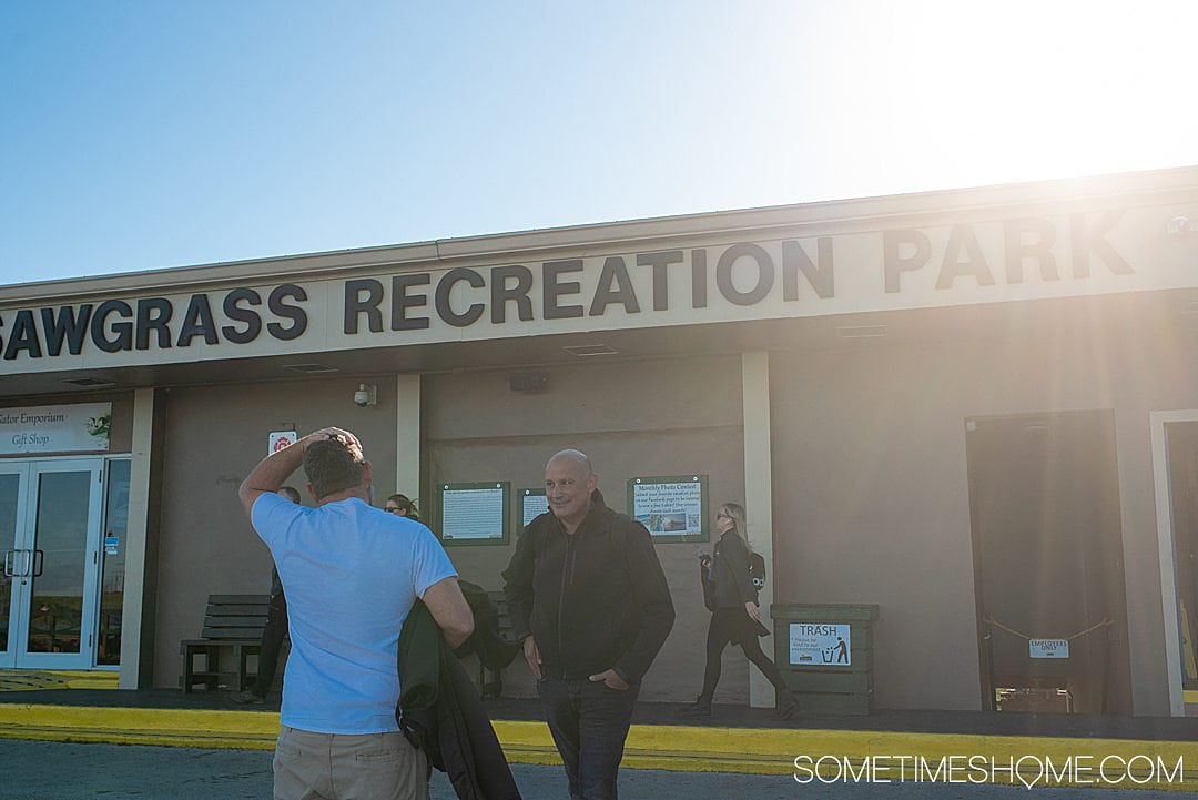 Fort Lauderdale Everglades tour of Everglades National Park in Florida, also easily accessible from Miami, with pictures of what to expect on an airboat ride in addition to alligators. #evergladesnationalpark