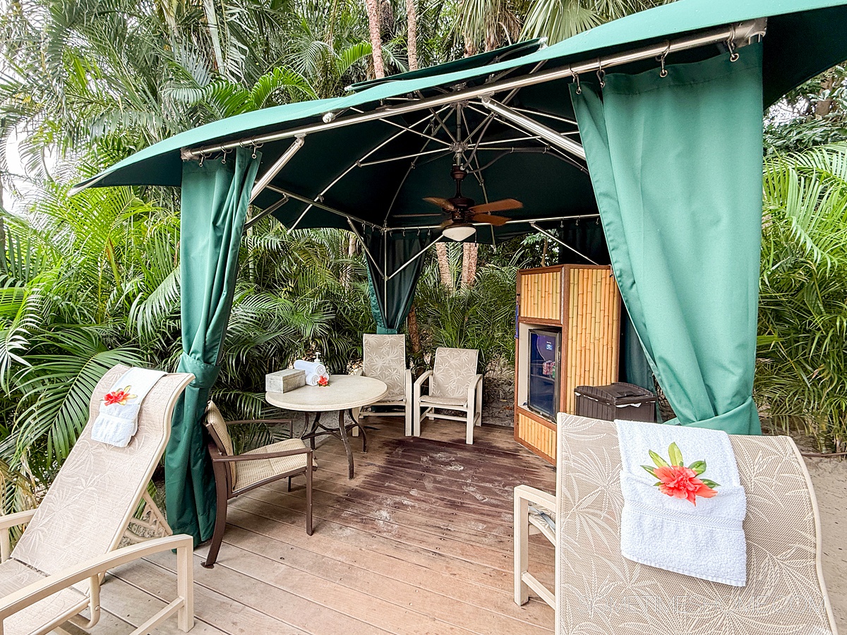 A cabana at Discovery Cove.